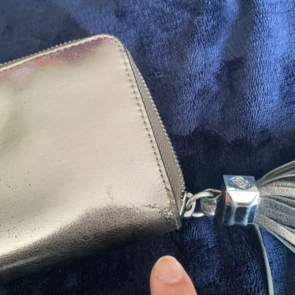 Stella & dot silver tone metallic large wallet - Picture 9 of 10